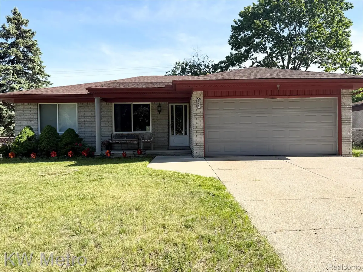 31113 7 Mile Road, Livonia, MI 48152 - #1