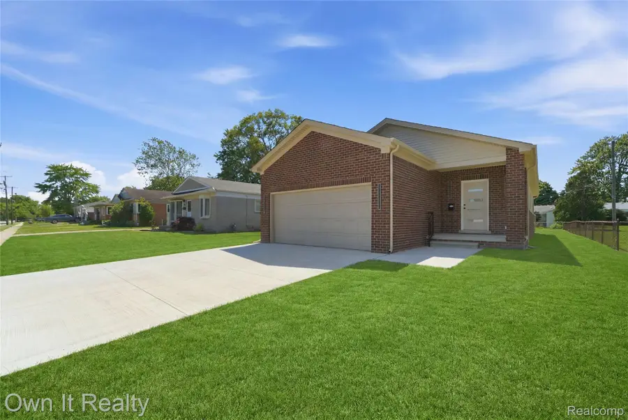 7606 Margaret Street, Taylor, MI 48180 - #3