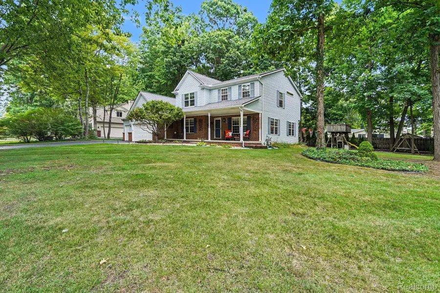 6290 Waldon Woods Drive, Clarkston, MI 48346 - #2