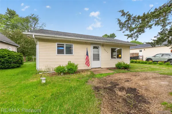 3319 Junior Drive, Pinckney, MI 48169