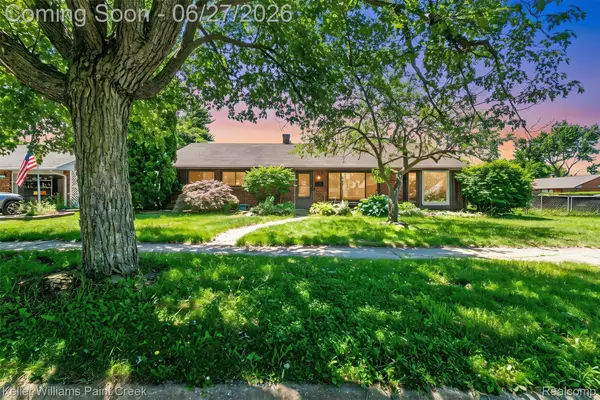 20510 Luna Street, ClintonTownship, MI 48035