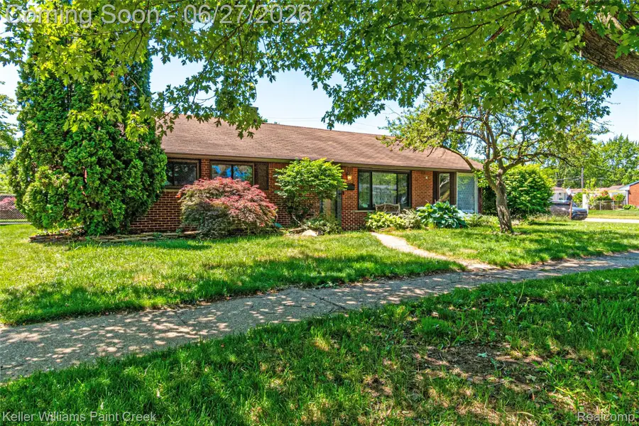 20510 Luna Street, Clinton Township, MI 48035 - #3