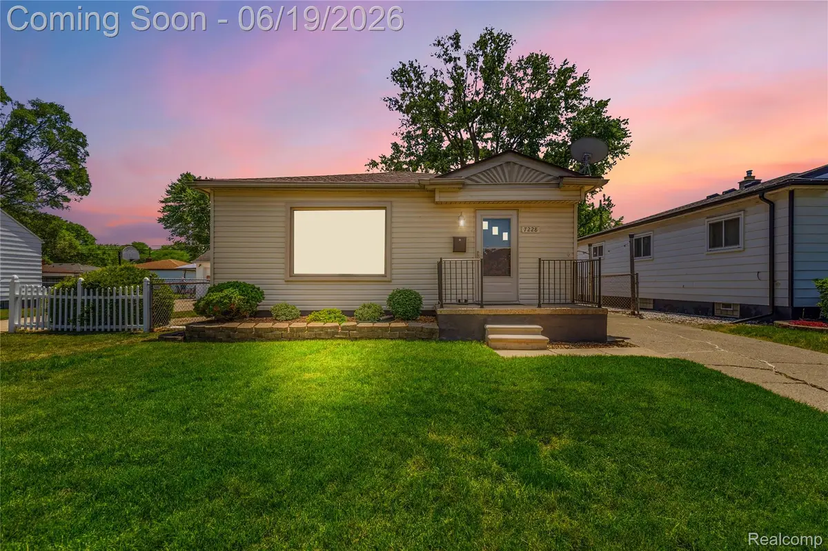 7228 Sterling Street, Center Line, MI 48015 - #1