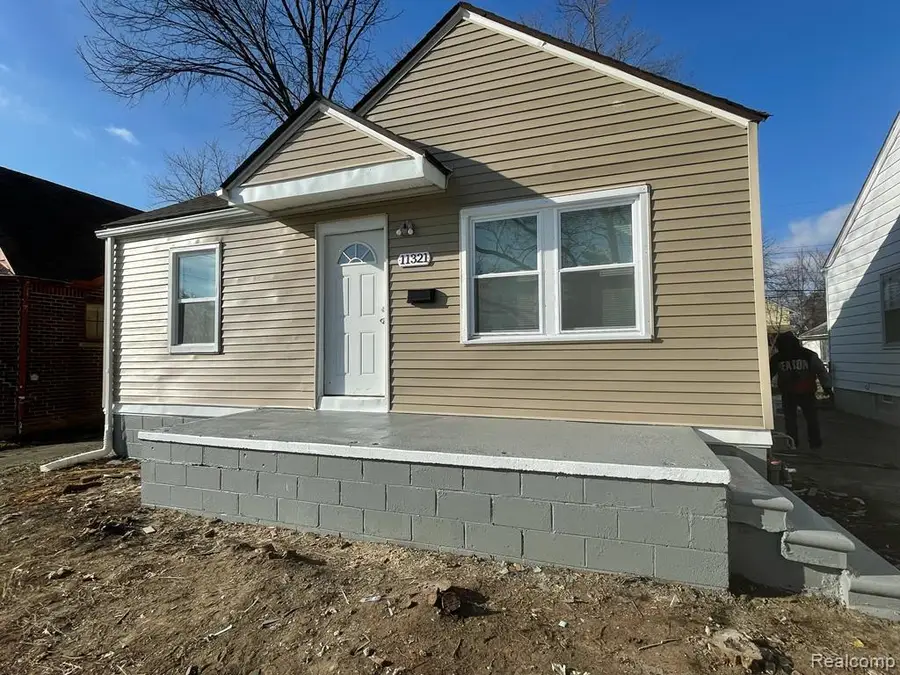 11321 Sussex Street, Detroit, MI 48227 - #3