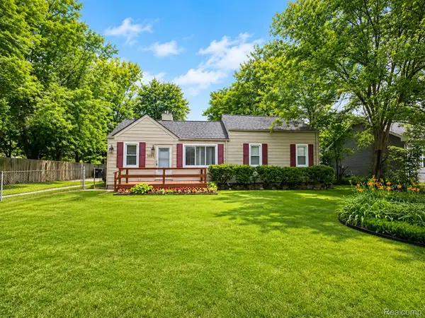 3404 Rockhaven Avenue, RochesterHills, MI 48309