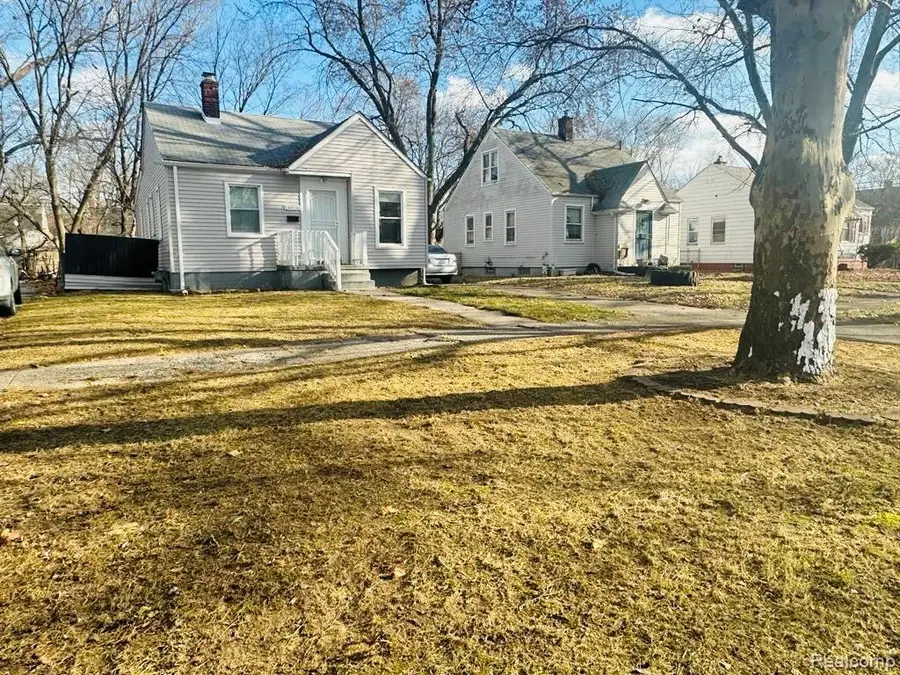 19930 Strasburg Street, Detroit, MI 48205 - #3