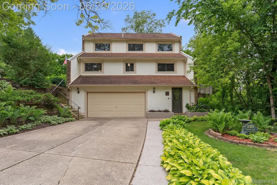 3325 Proctor Lane, Oakland, MI 48363 - #3