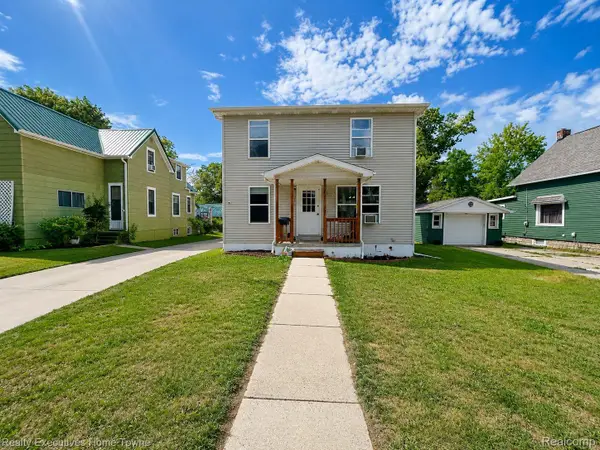 2914 South Boulevard, PortHuron, MI 48060