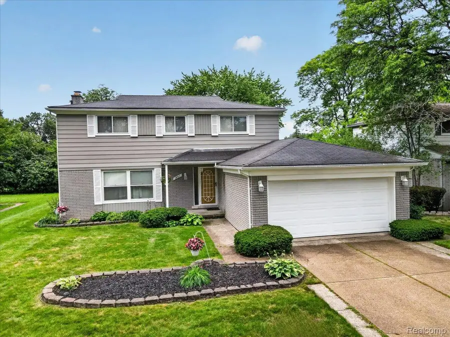 18917 Filmore Street, Southfield, MI 48075 - #2