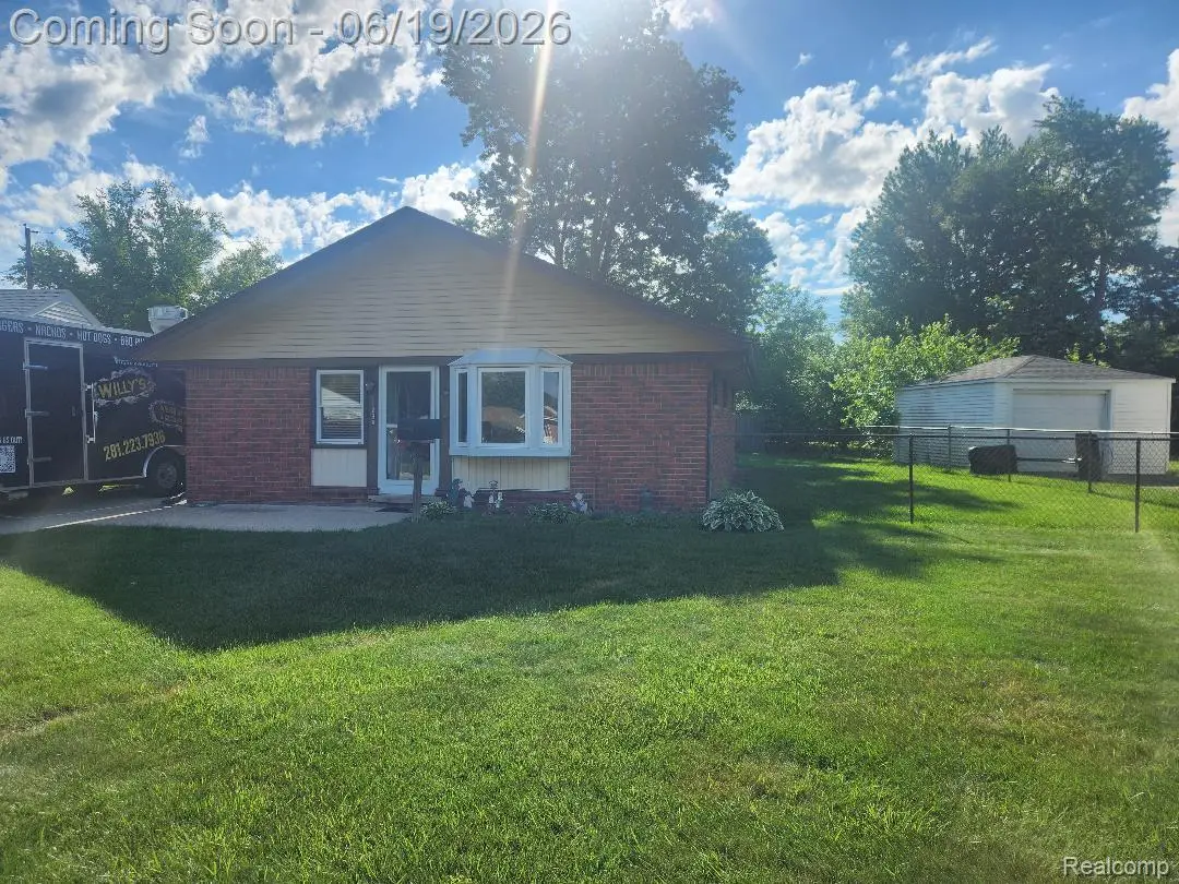 11298 Superior Avenue, Warren, MI 48089 - #1