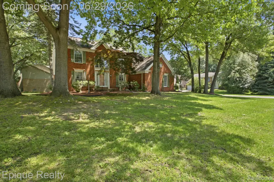 3261 Windwood Road, West Bloomfield, MI 48324 - #2