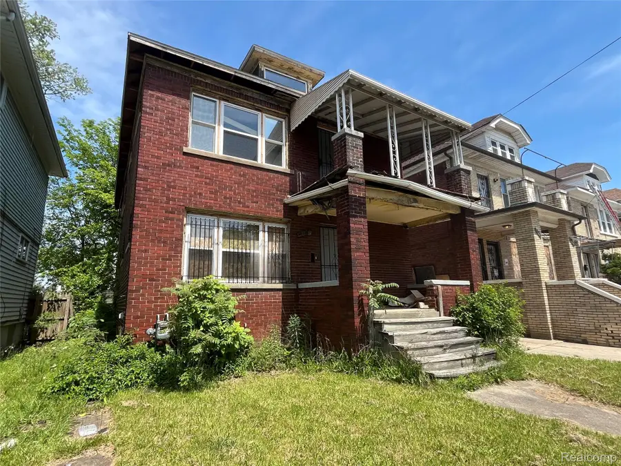 3272 W Euclid Street, Detroit, MI 48206 - #2