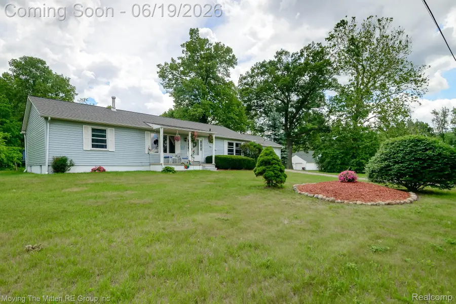 24567 Sherwood Road, Belleville, MI 48111 - #3