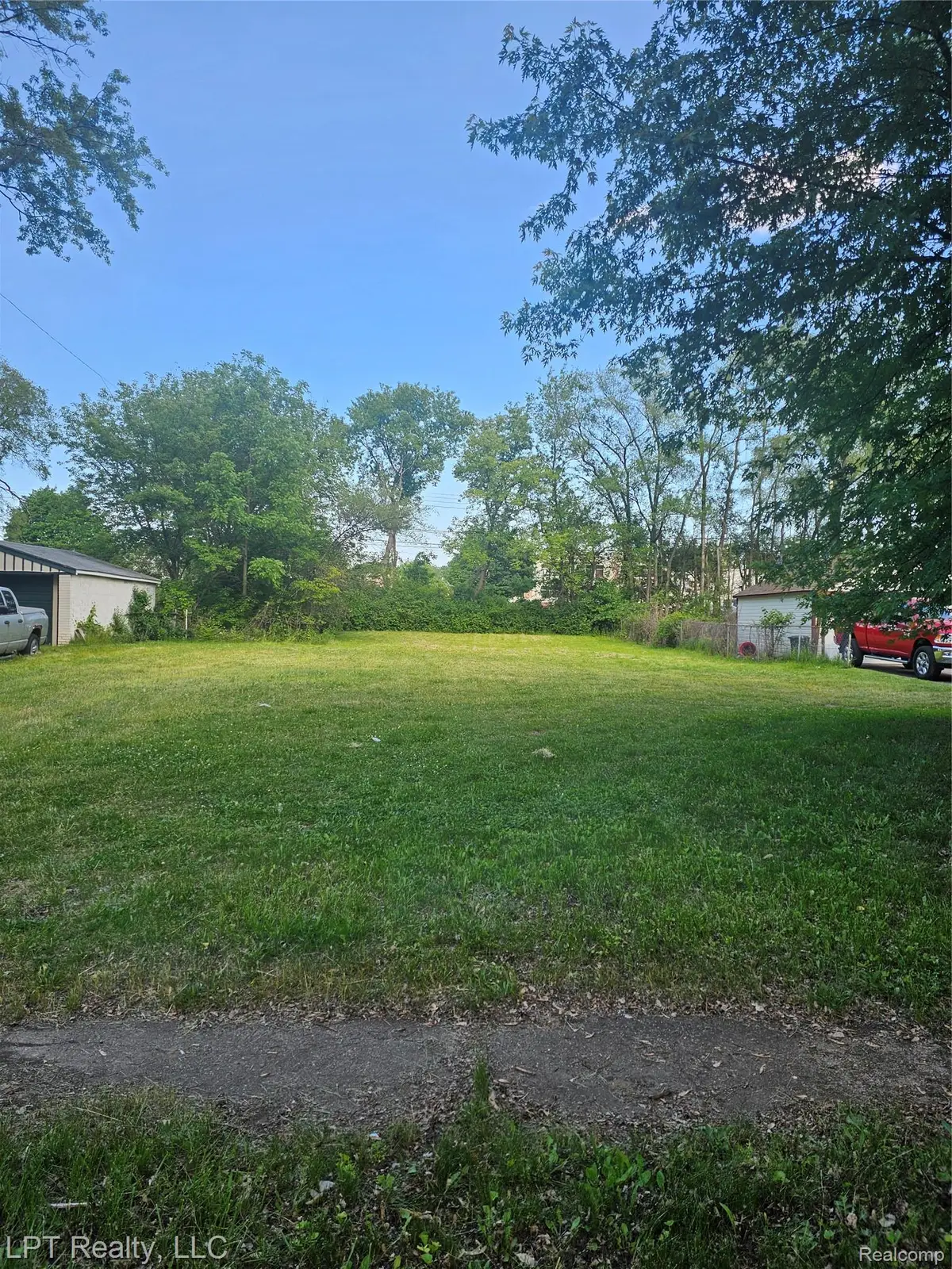 15440 Woodbine, Redford, MI 48239 - #1