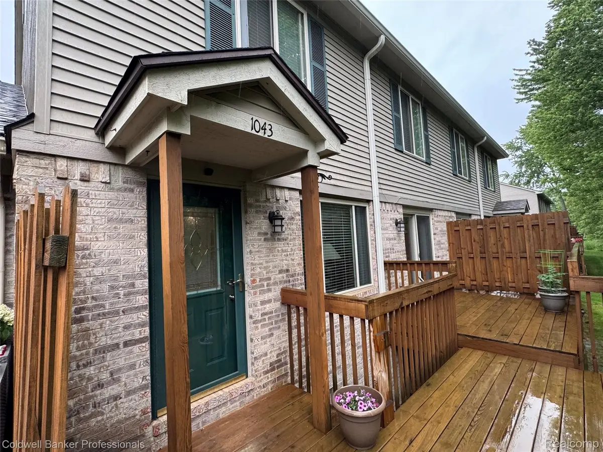1043 Old Leake Court, Holly, MI 48442 - #1