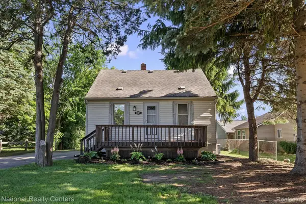1165 Vinewood Street, AuburnHills, MI 48326
