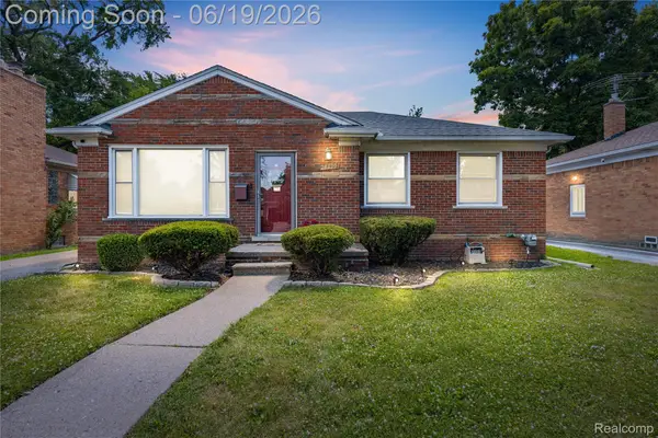 20300 Sunnyside Street, StClairShores, MI 48080