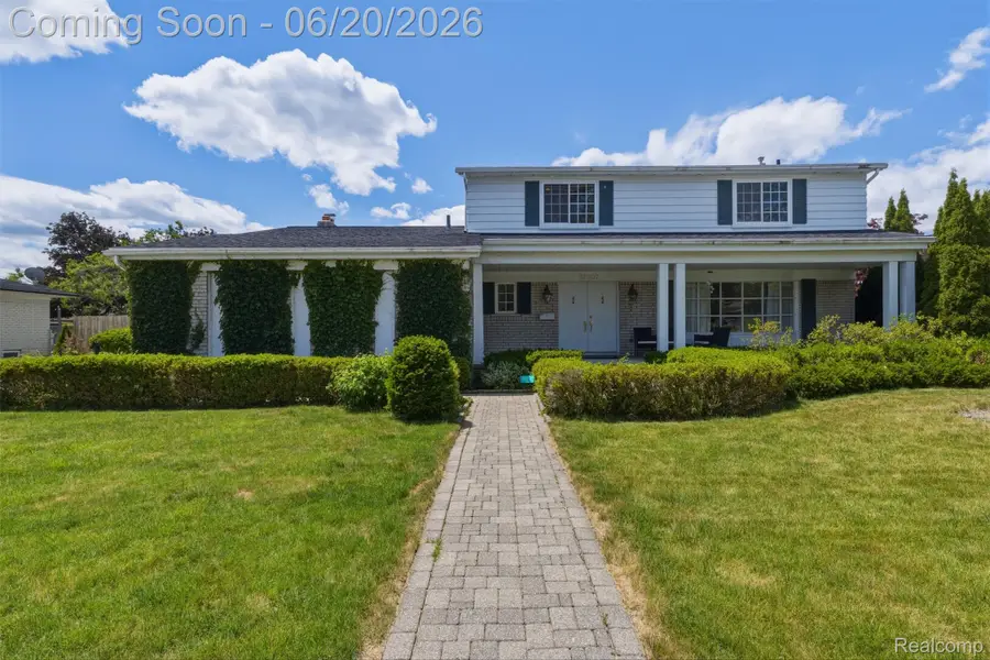 32007 Claeys Drive, Warren, MI 48093 - #2