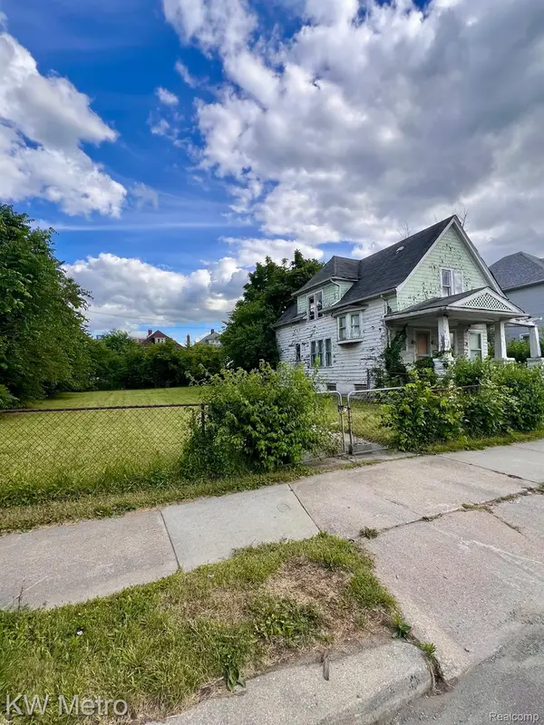 1223 W Euclid Street, Detroit, MI 48202