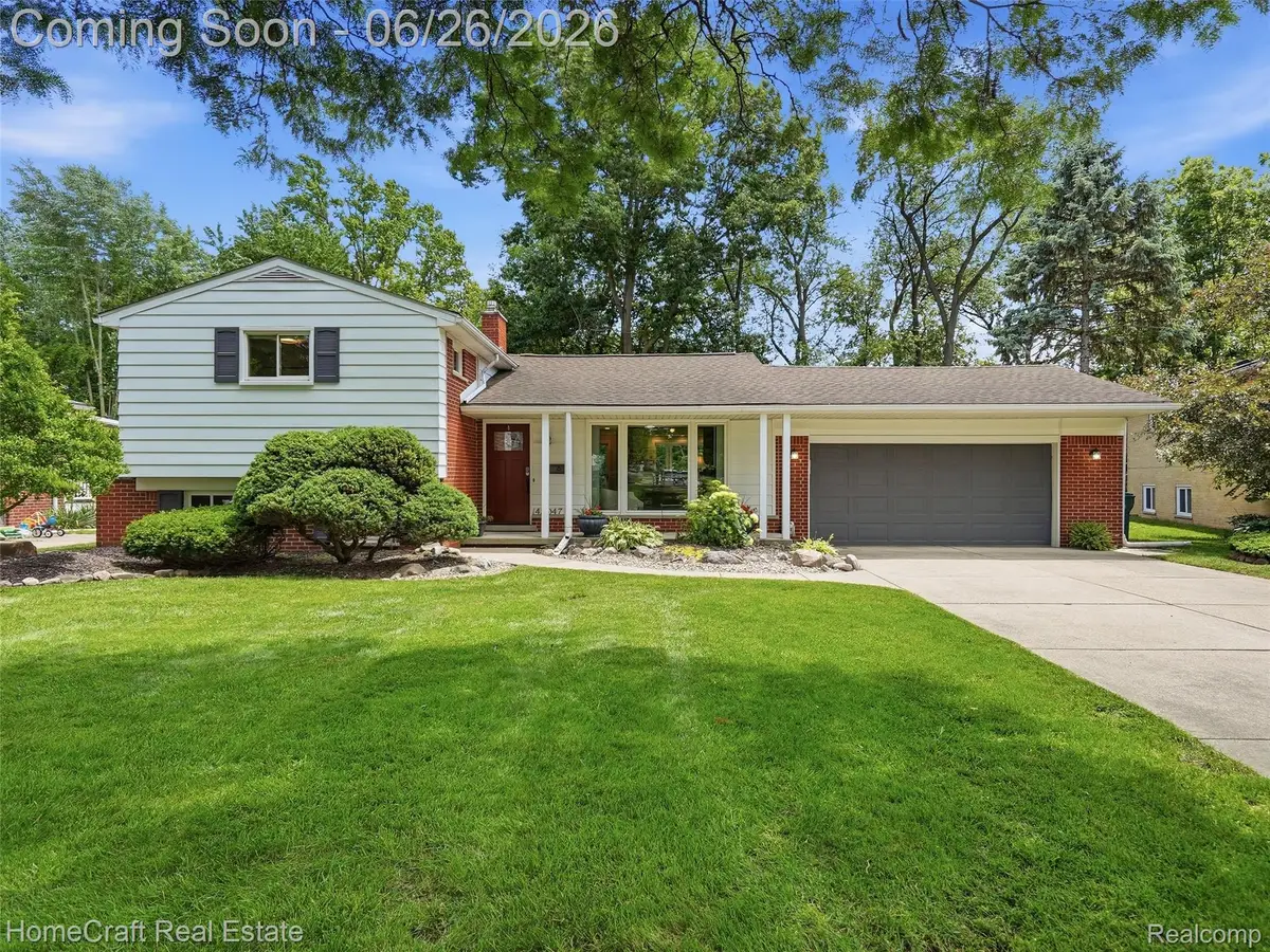 42047 Clemons Drive, Plymouth, MI 48170 - #1