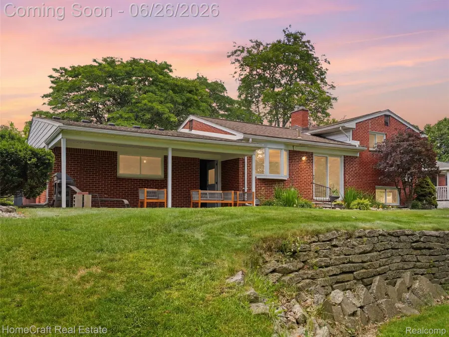 42047 Clemons Drive, Plymouth, MI 48170 - #2