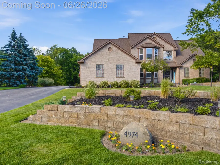 4974 Menominee Lane, Clarkston, MI 48348 - #2