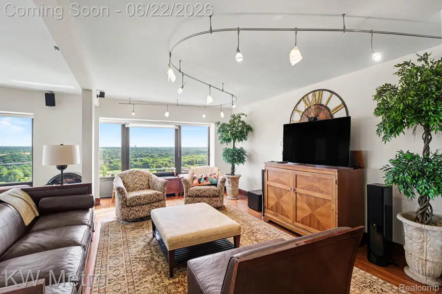 5000 Town Center #2906, Southfield, MI 48075 - #3
