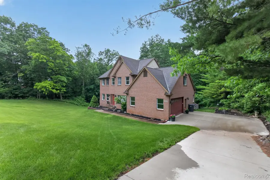 7943 Debora Drive, Brighton, MI 48114 - #3