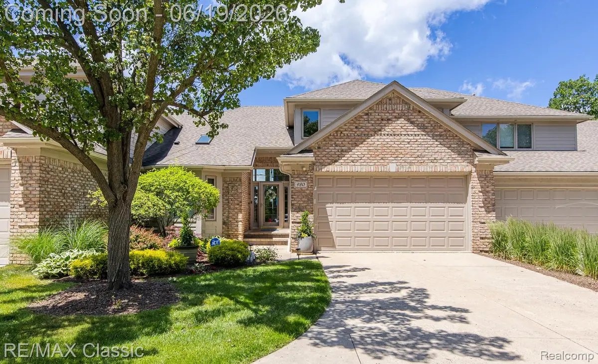 980 Sunset Drive, Waterford, MI 48328 - #1