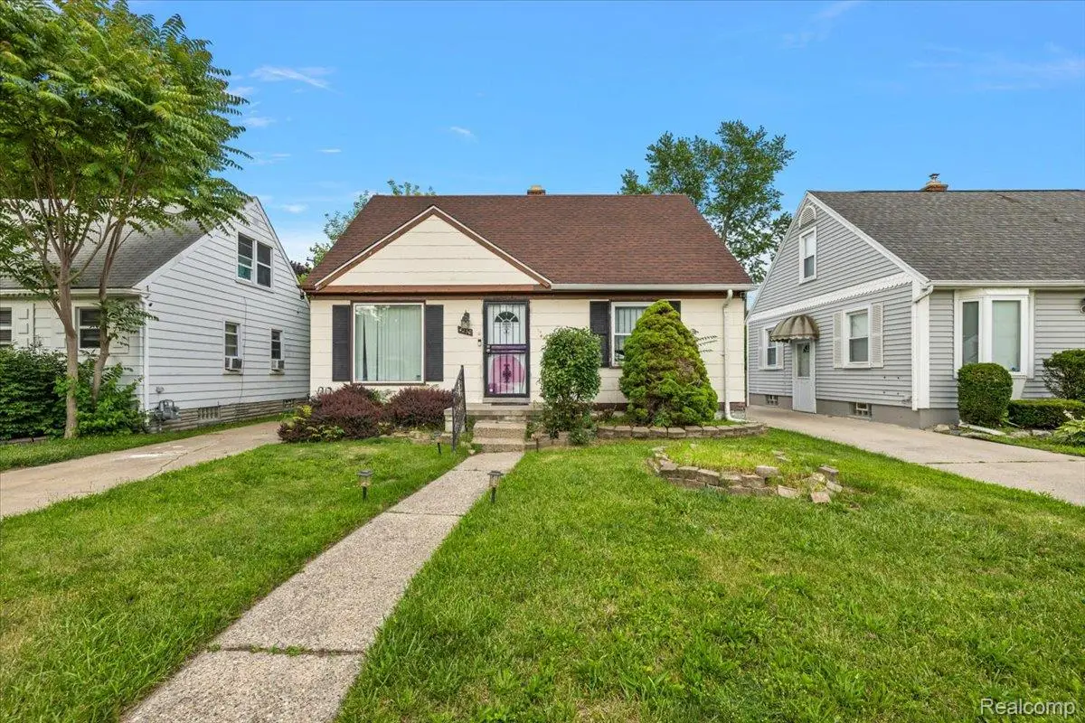 4230 University Place, Detroit, MI 48224 - #1