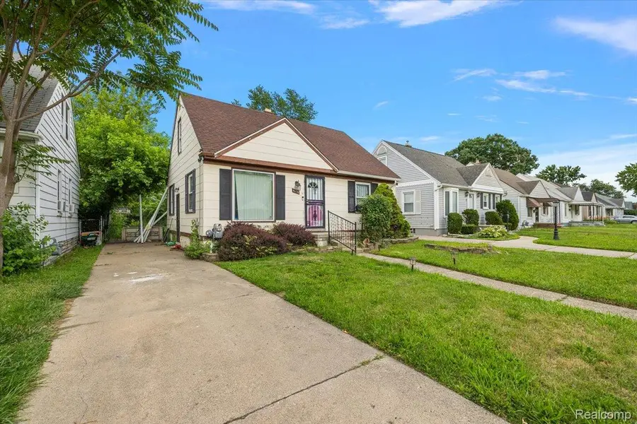 4230 University Place, Detroit, MI 48224 - #3