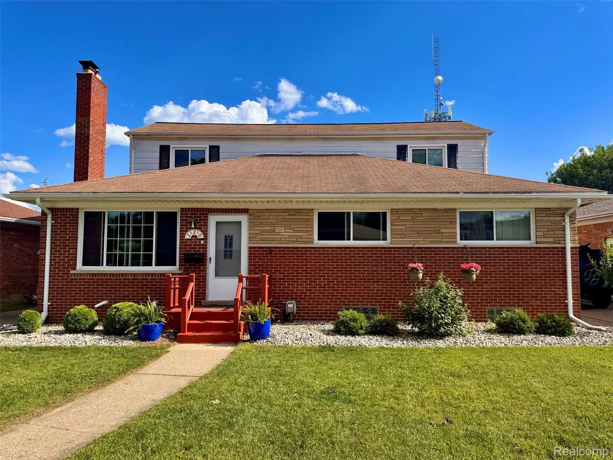 21218 Benjamin Street, Saint Clair Shores, MI 48081 - #1
