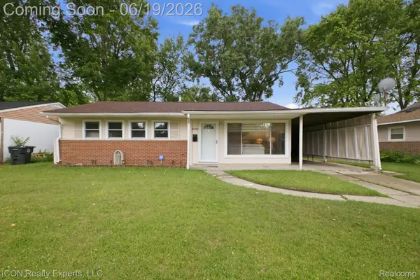 22020 Jerome Street, OakPark, MI 48237