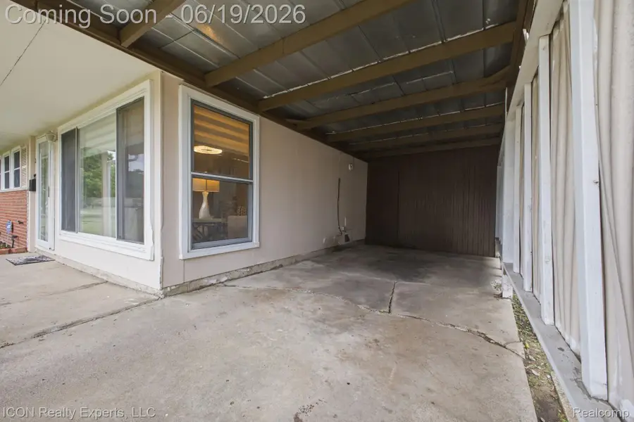22020 Jerome Street, Oak Park, MI 48237 - #3