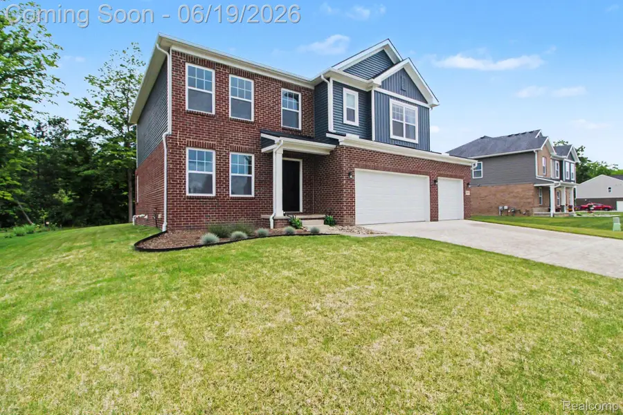 14502 Laurelwood Drive, Belleville, MI 48111 - #3