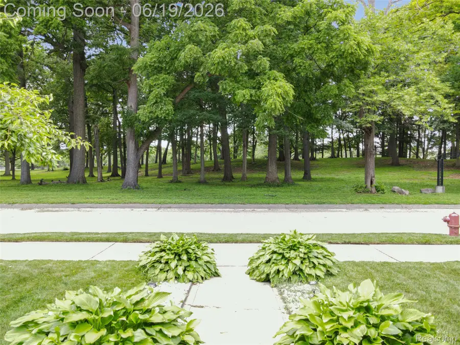 16216 Burgess, Detroit, MI 48219 - #3