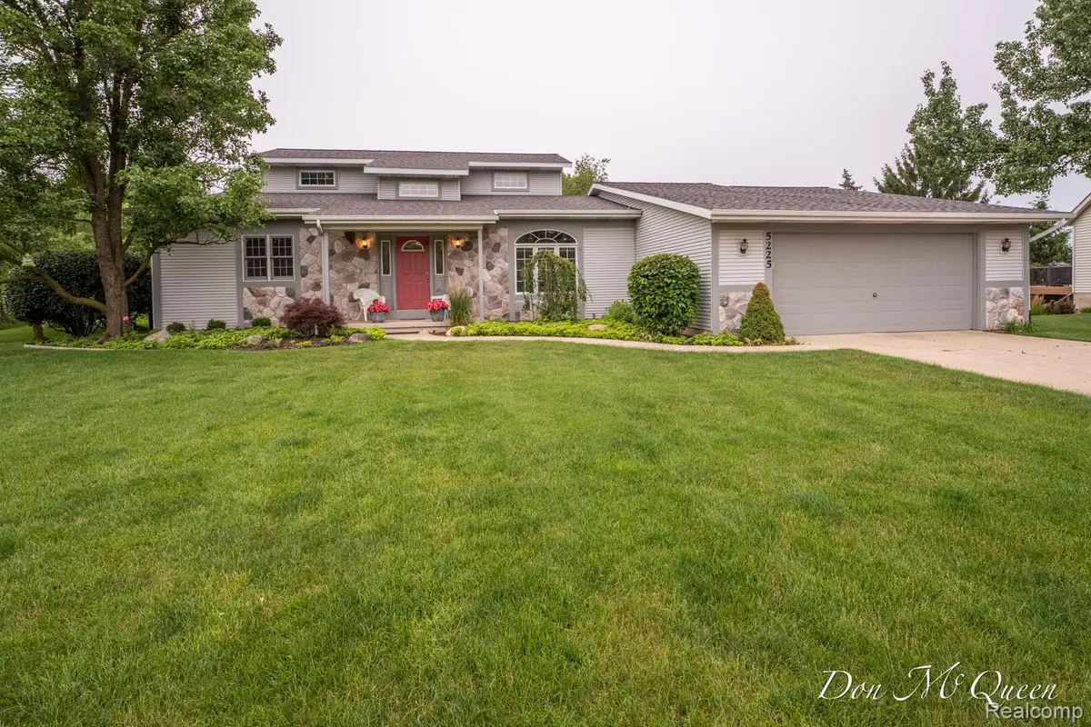 5225 Discovery Drive Se, Grand Rapids, MI 49508 - #1