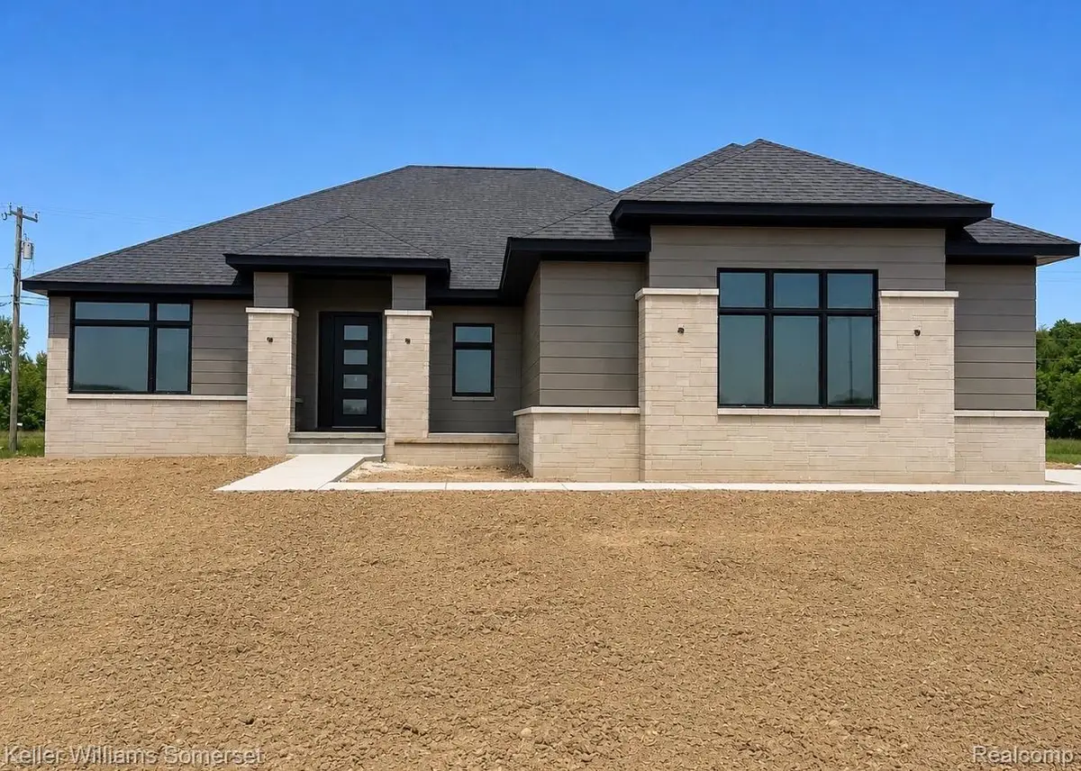 7085 Dryden Road, Almont, MI 48003 - #1