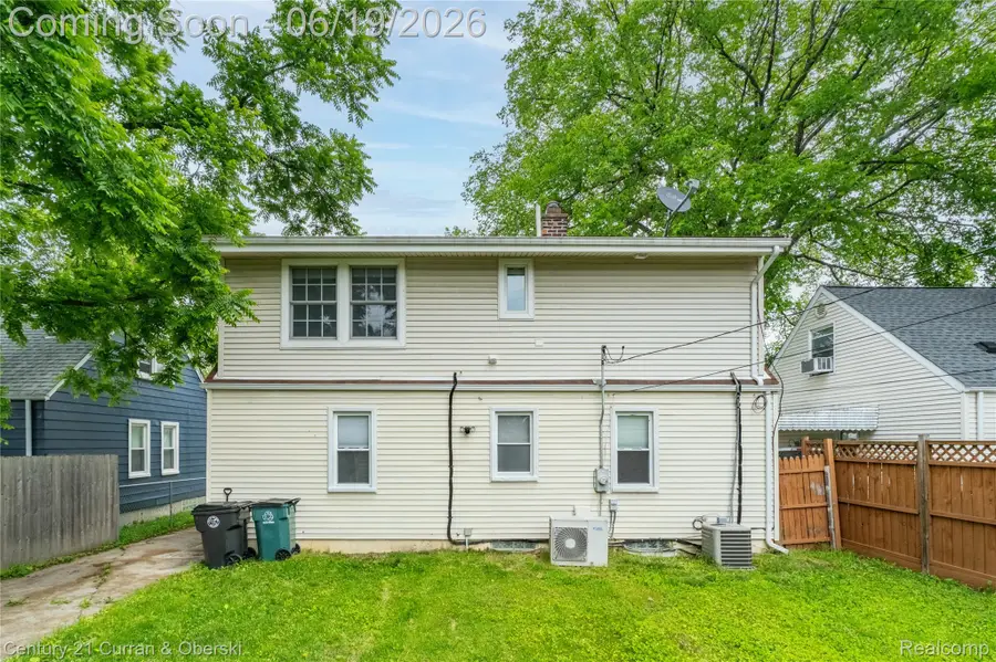 13631 Labelle Street, Oak Park, MI 48237 - #3