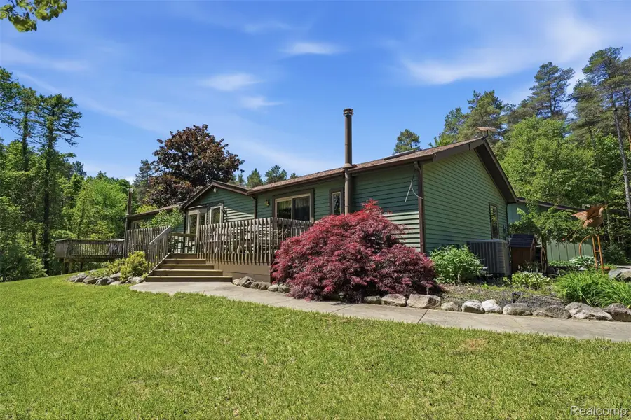 3167 Roods Lake Road, Lapeer, MI 48446 - #2