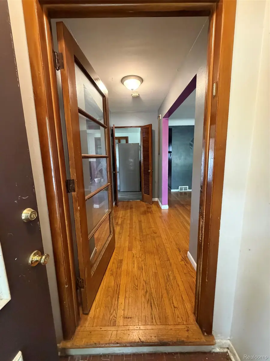 23750 Wildwood Street, Oak Park, MI 48237 - #2