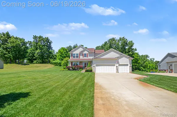 3455 N Quarry Creek Drive, WhiteLake, MI 48383