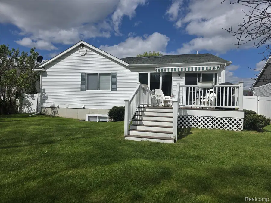 600 Winding River Drive, Williamston, MI 48895 - #2