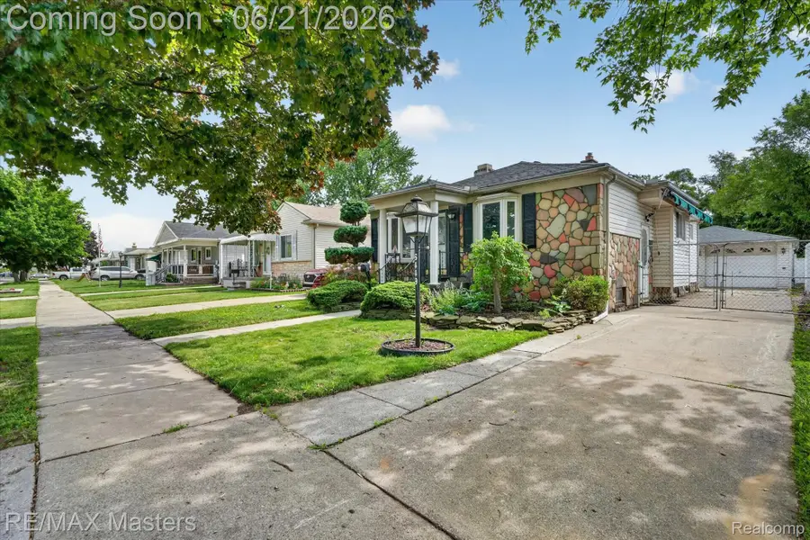 6449 Huron Street, Taylor, MI 48180 - #3