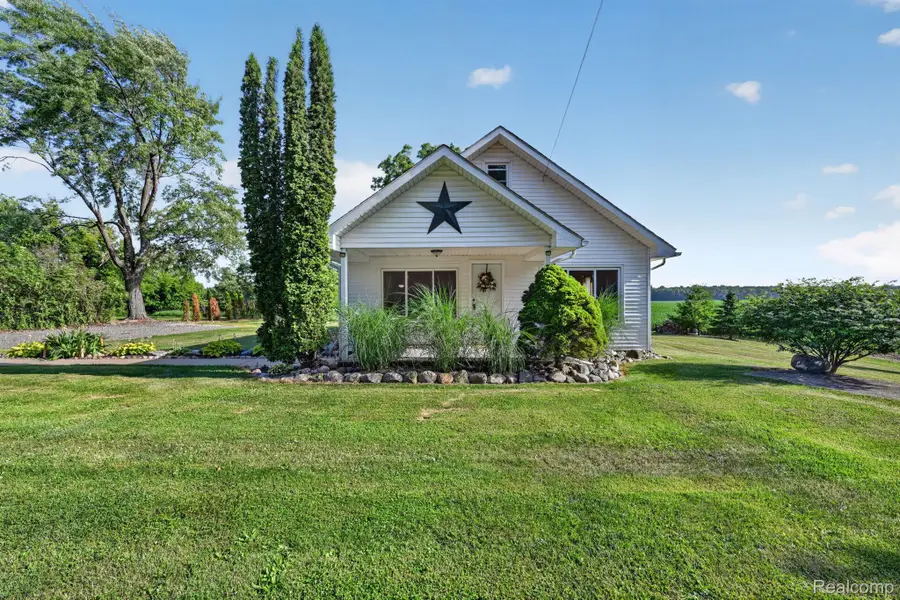 3658 Newburg Road, Bancroft, MI 48414 - #2