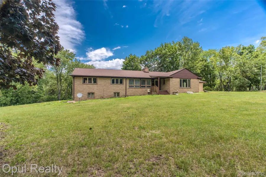 6455 Norham Road, Bloomfield, MI 48301 - #2
