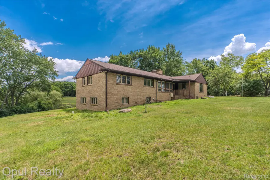 6455 Norham Road, Bloomfield, MI 48301 - #3