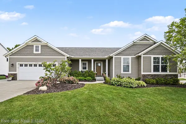 3245 Deep Rose Drive, Hudsonville, MI 49426