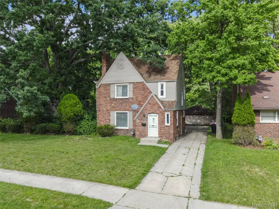 18746 Glenhurst Street, Detroit, MI 48219 - #2