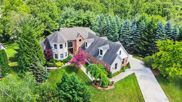 3141 Allison Lane, Highland, MI 48357